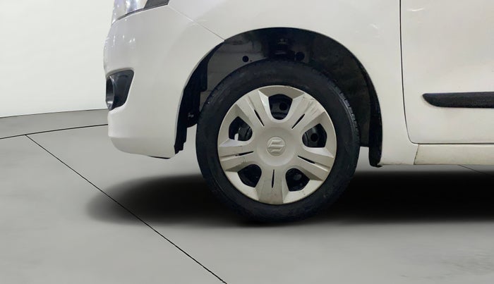 2014 Maruti Wagon R 1.0 VXI, Petrol, Manual, 70,654 km, Left Front Wheel