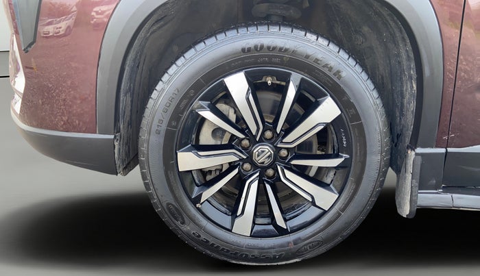 2020 MG HECTOR PLUS SHARP 2.0 DIESEL TURBO MT 6-STR, Diesel, Manual, 35,418 km, Left Front Wheel