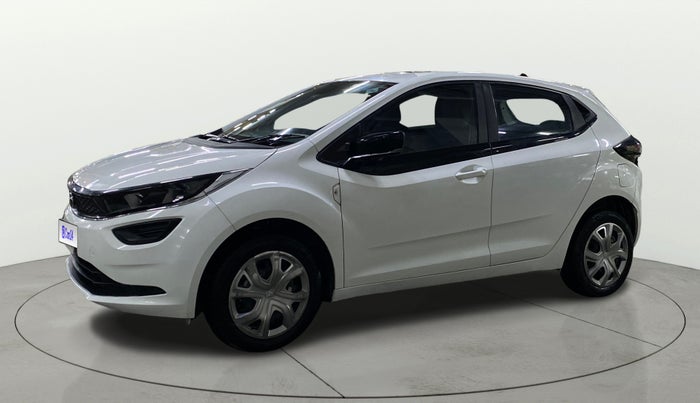 2023 Tata ALTROZ XM PLUS SUNROOF CNG, CNG, Manual, 25,460 km, Left Front Diagonal