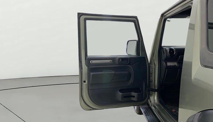 2022 Mahindra Thar LX D AT 4WD HT, Diesel, Automatic, 85,305 km, LHS Front Door