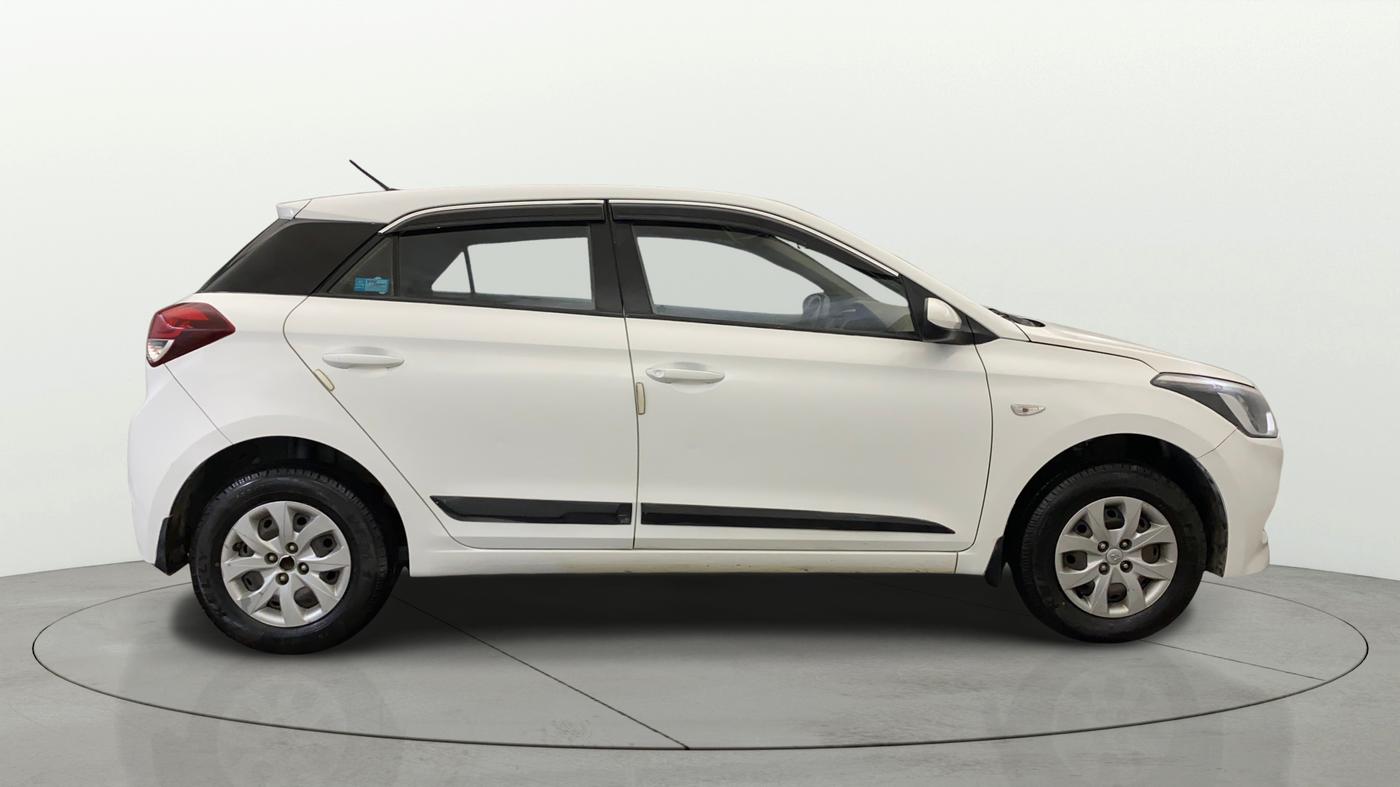 2016 Hyundai Elite i20 MAGNA 1.2, Petrol, Manual, 53,863 km, Right Side View