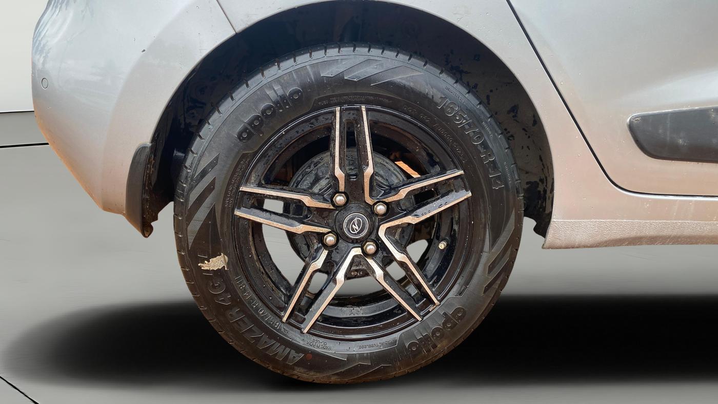 2019 Hyundai Grand i10 SPORTZ 1.2 KAPPA VTVT, Petrol, Manual, 56,303 km, Right Rear Wheel