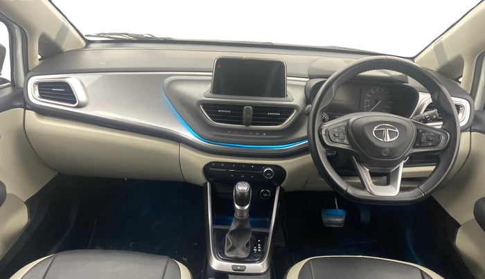 2022 Tata ALTROZ XZA, Petrol, Automatic, 21,096 km, Dashboard