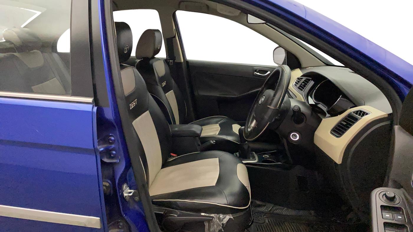 2015 Tata Zest XT PETROL, Petrol, Manual, 52,659 km, Right Side Front Door Cabin