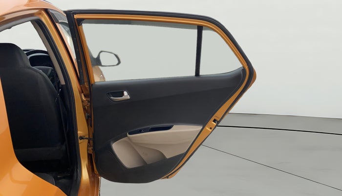 2015 Hyundai Grand i10 ASTA AT 1.2 KAPPA VTVT, Petrol, Automatic, 62,331 km, RHS Rear Door