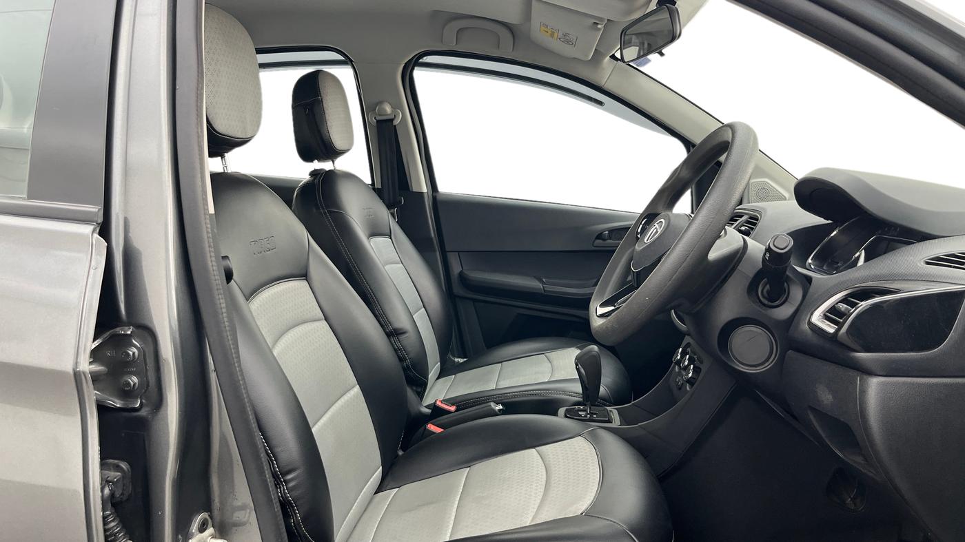 2023 Tata TIAGO NRG XZ AMT, Petrol, Automatic, 58,243 km, Right Side Front Door Cabin