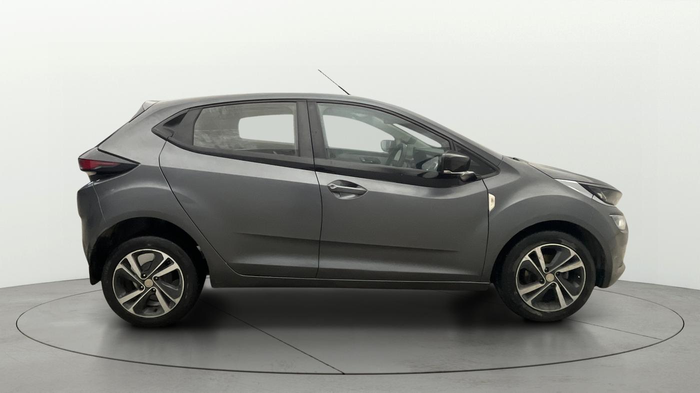 2021 Tata ALTROZ XZ DIESEL, Diesel, Manual, 63,948 km, Right Side View