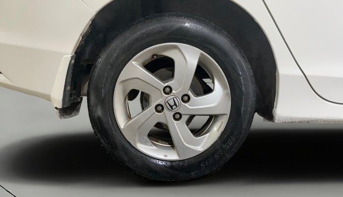 2016 Honda City 1.5L I-VTEC V MT, Petrol, Manual, 1,05,691 km, Right Rear Wheel