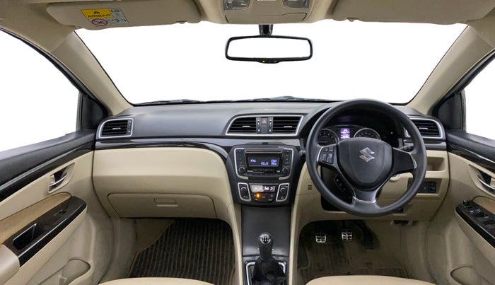 2015 Maruti Ciaz ZXI, Petrol, Manual, 44,023 km, Dashboard