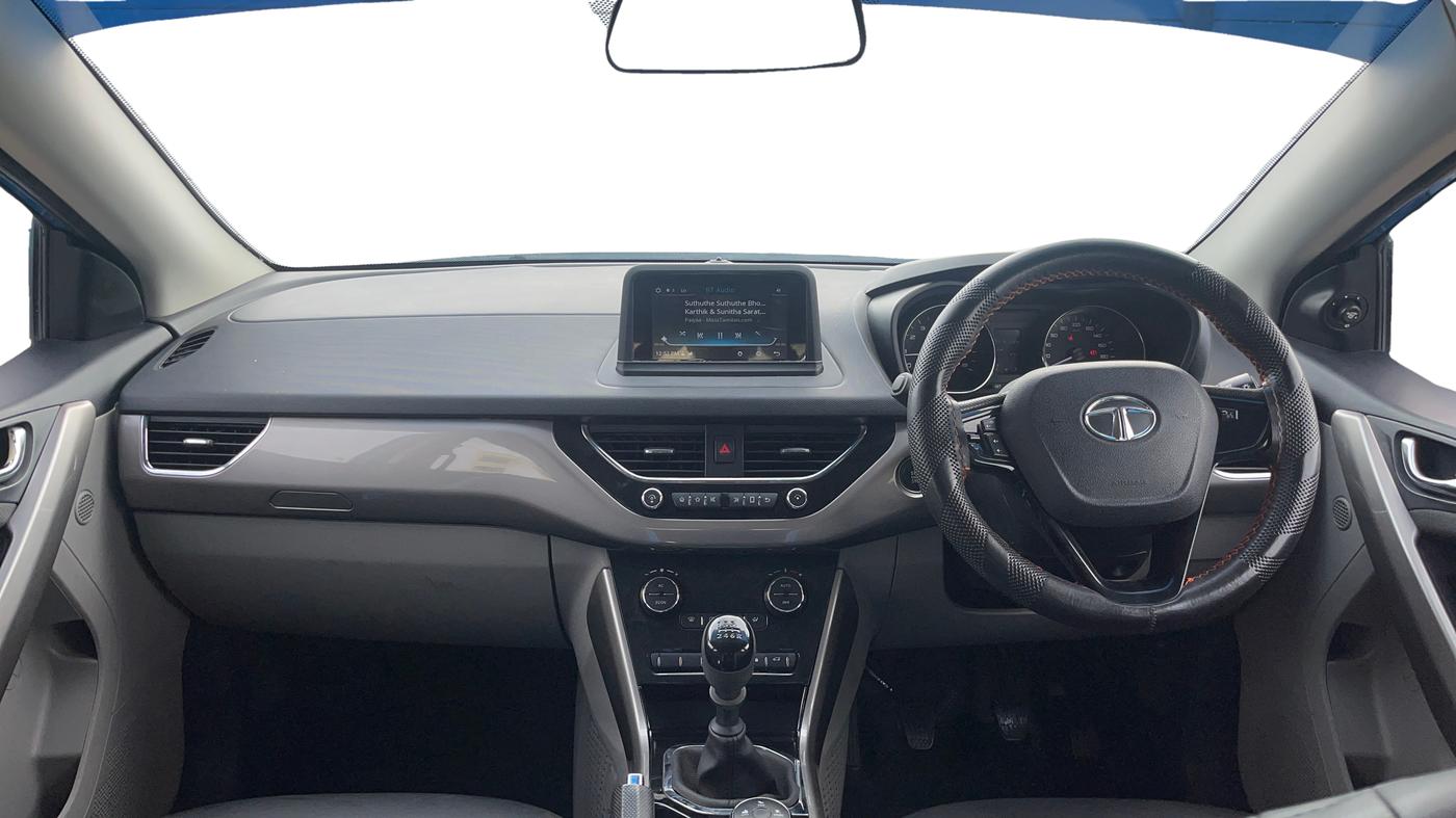 2019 Tata NEXON XZ PLUS PETROL DUAL TONE, Petrol, Manual, 57,328 km, Dashboard