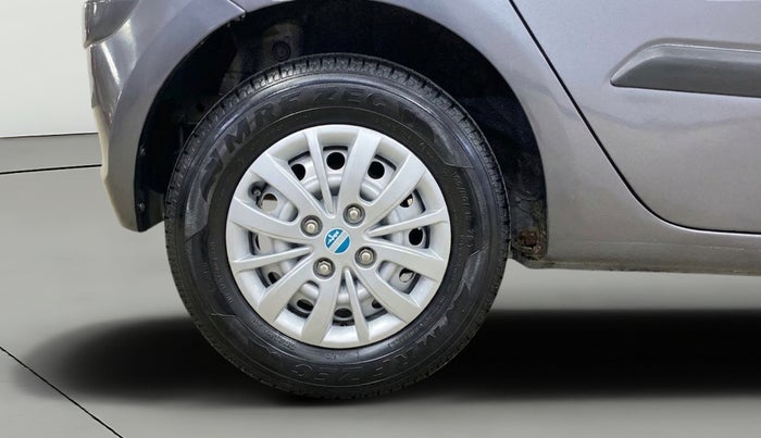 2015 Hyundai i10 MAGNA 1.1, Petrol, Manual, 39,708 km, Right Rear Wheel