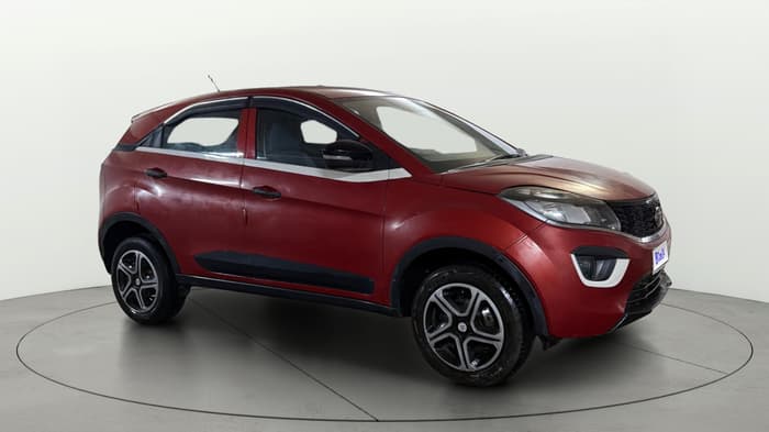 2018 Tata NEXON XM PETROL, Petrol, Manual, 72,491 km, Right Front Diagonal