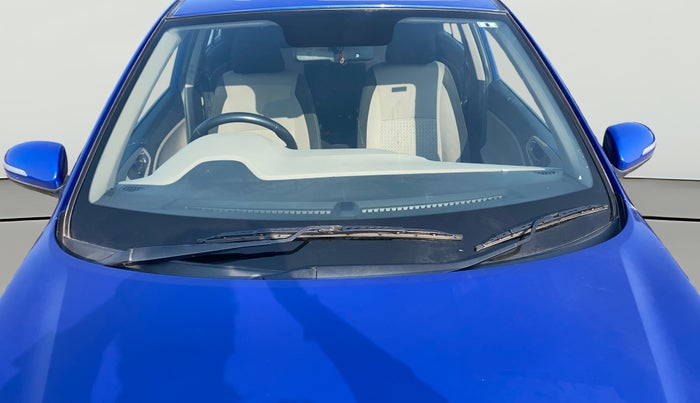 2014 Hyundai Elite i20 SPORTZ 1.2 (O), Petrol, Manual, 32,073 km, Front Windshield