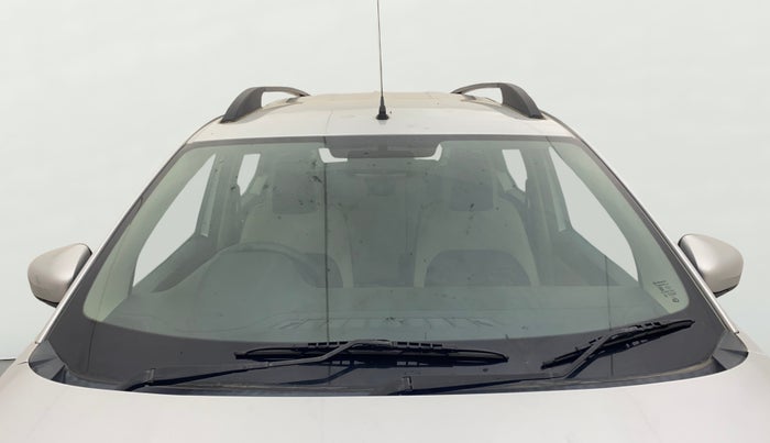 2020 Renault TRIBER RXZ AMT, Petrol, Automatic, 20,552 km, Front Windshield