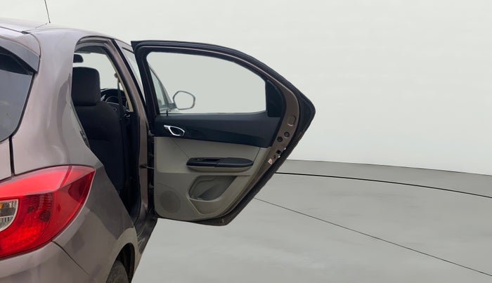 2017 Tata Tiago XZ PETROL, Petrol, Manual, 93,785 km, RHS Rear Door