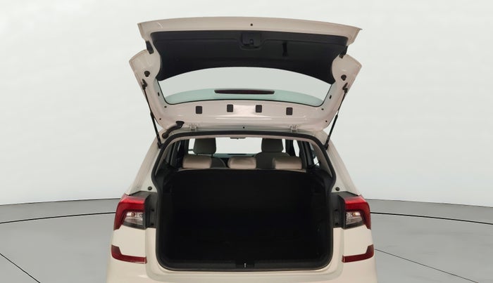 2022 Skoda KUSHAQ ACTIVE 1.0L TSI MT, Petrol, Manual, 96,023 km, Boot Door Open