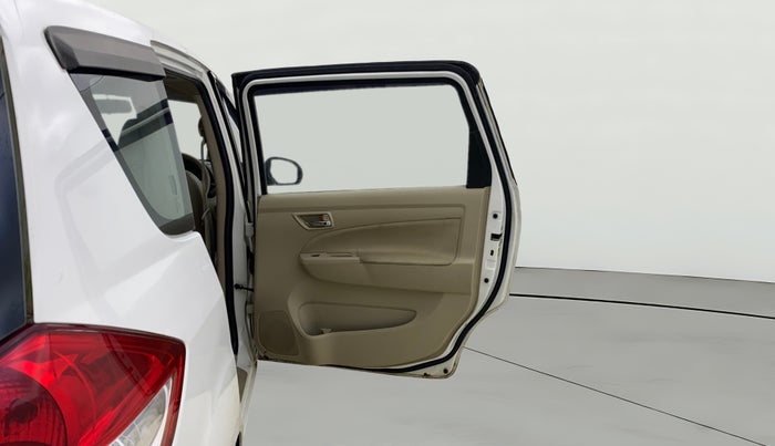 2016 Maruti Ertiga VXI, CNG, Manual, 69,787 km, RHS Rear Door