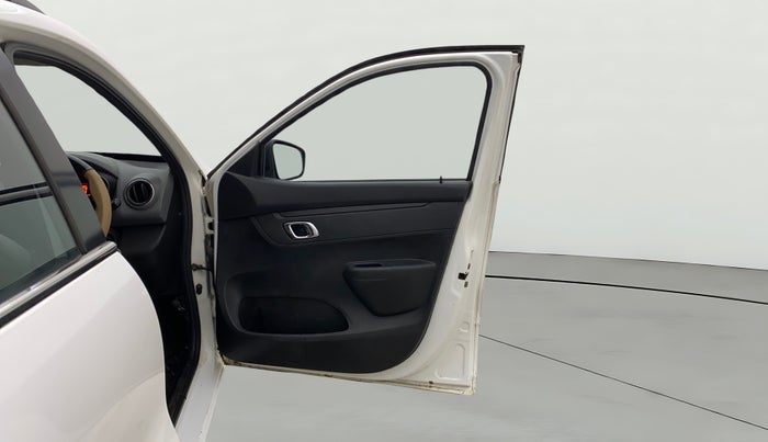 2019 Renault Kwid RXT 1.0 (O), Petrol, Manual, 42,490 km, RHS Front Door