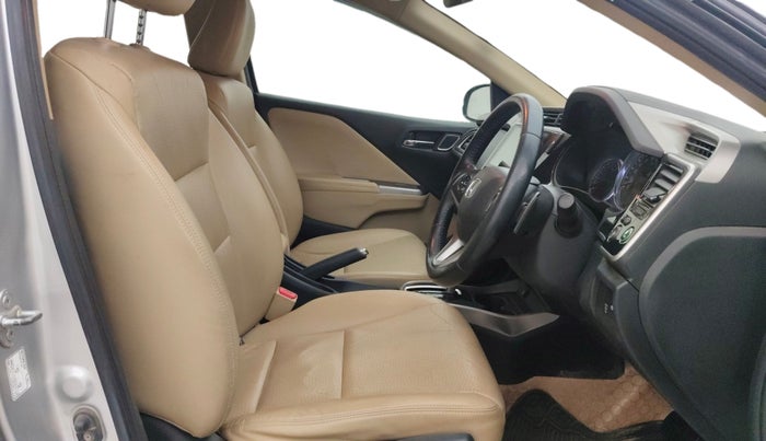 2017 Honda City 1.5L I-VTEC VX CVT, Petrol, Automatic, 66,444 km, Right Side Front Door Cabin