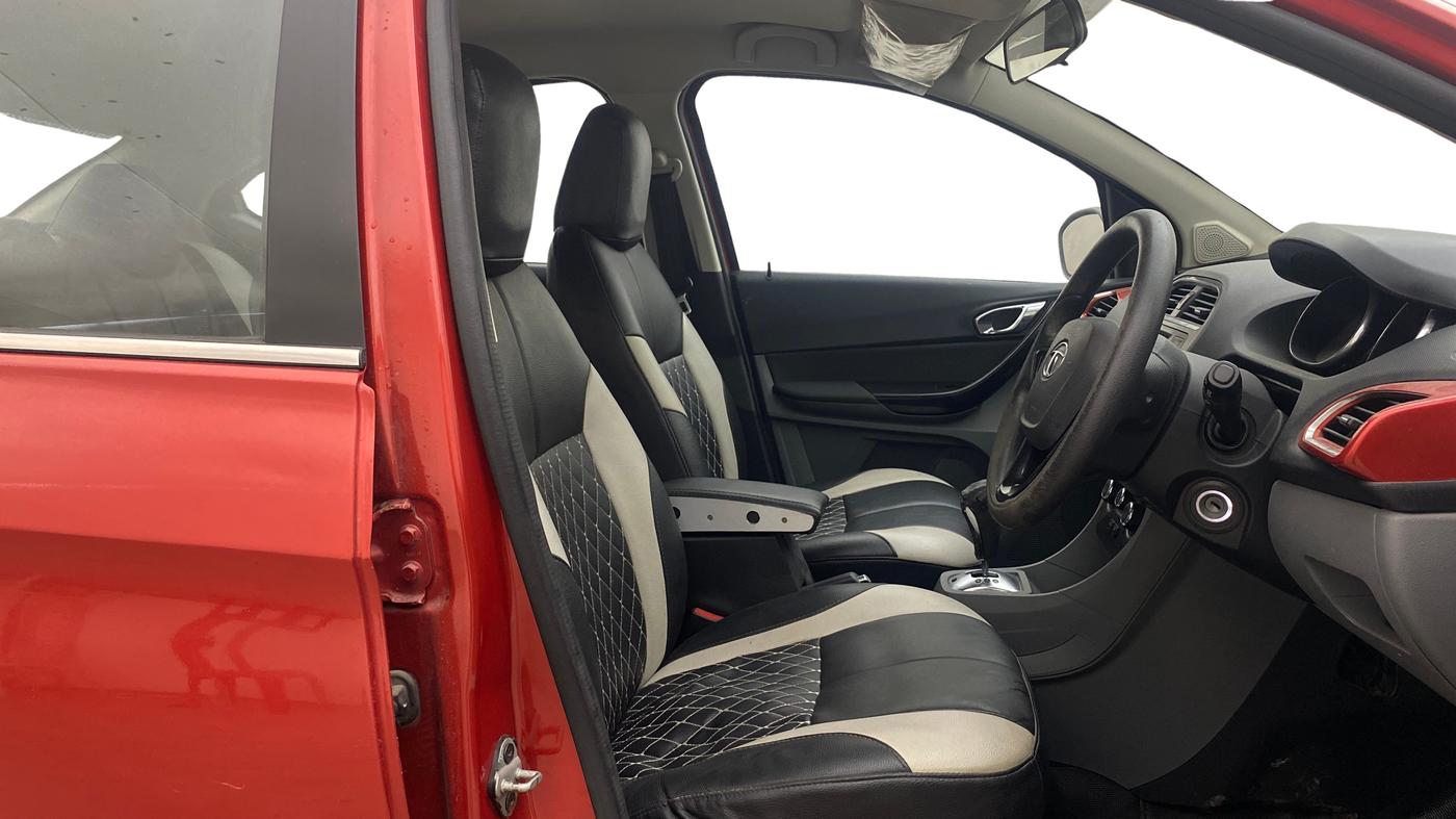 2018 Tata TIGOR XZA PETROL, Petrol, Automatic, 67,615 km, Right Side Front Door Cabin