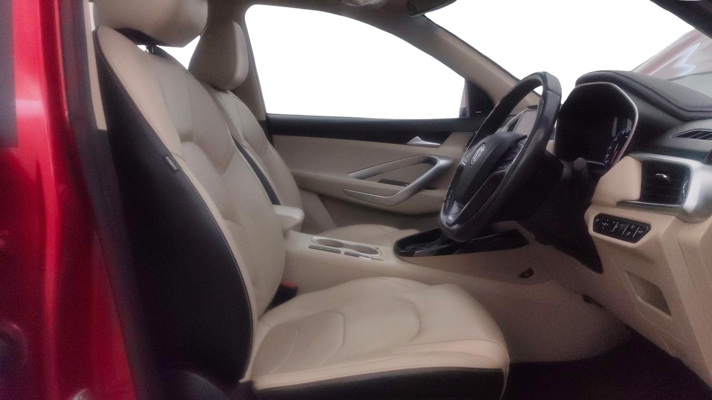 2021 MG HECTOR SHARP 1.5 PETROL CVT, Petrol, Automatic, 55,715 km, Right Side Front Door Cabin