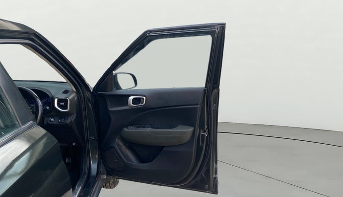 2019 Hyundai VENUE SX PLUS 1.0 TURBO DCT, Petrol, Automatic, 1,44,200 km, RHS Front Door