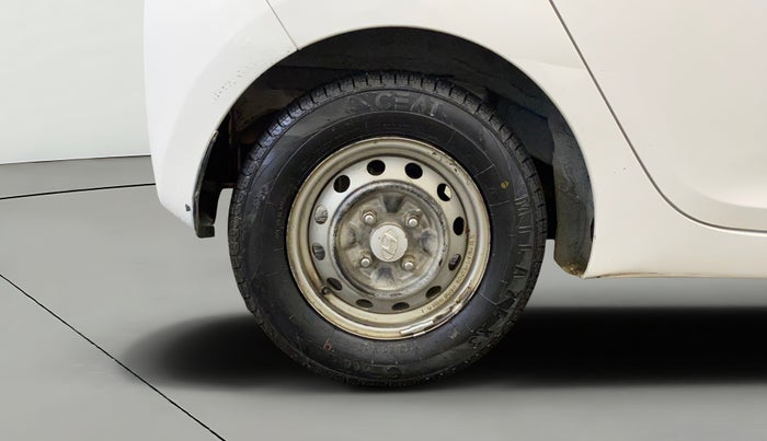 2014 Hyundai Eon ERA +, Petrol, Manual, 79,707 km, Right Rear Wheel