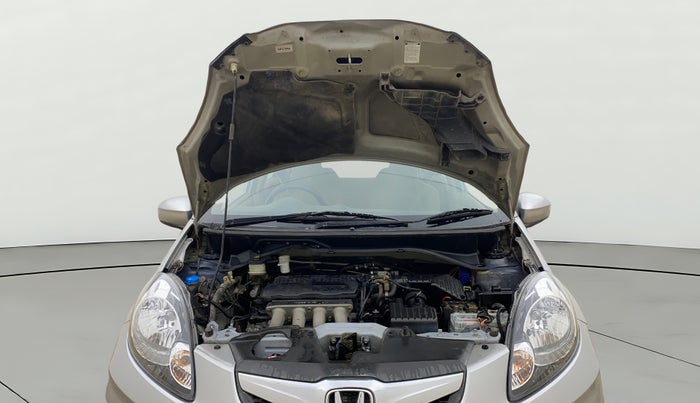 2012 Honda Brio V MT, Petrol, Manual, 95,376 km, Open Bonet