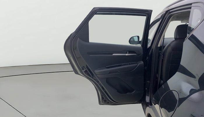 2022 KIA SONET HTK PLUS 1.0 IMT, Petrol, Manual, 38,249 km, LHS Rear Door