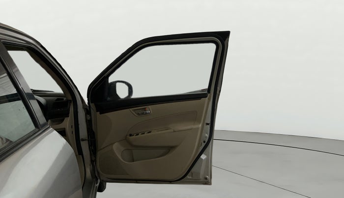 2015 Maruti Swift Dzire VXI, Petrol, Manual, 57,812 km, RHS Front Door