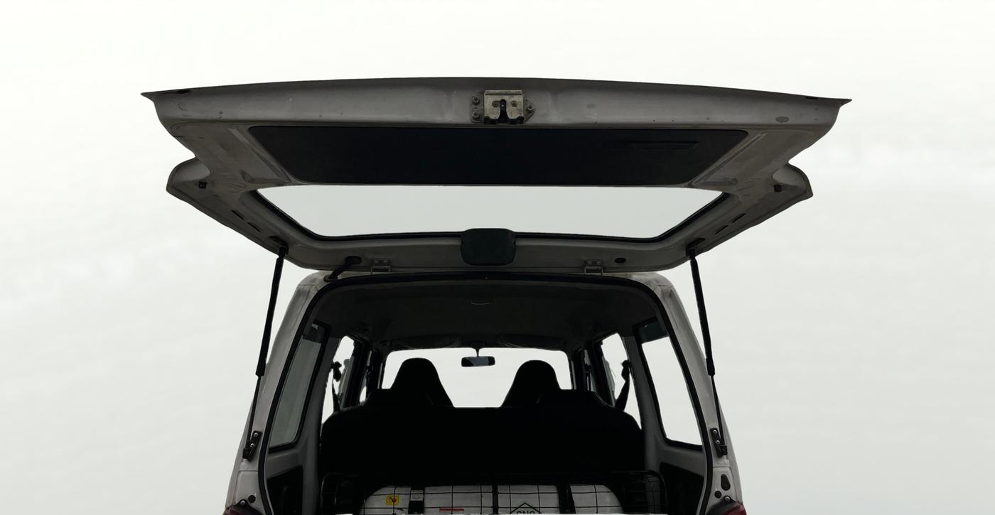 2023 Maruti Eeco 5 STR AC CNG, CNG, Manual, 67,042 km, Boot Door Open