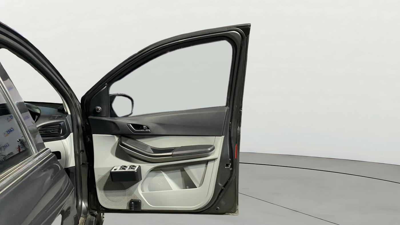 2021 Tata Tiago XE PETROL, Petrol, Manual, 37,330 km, RHS Front Door