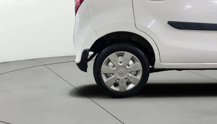 2017 Maruti Alto K10 LXI (O), CNG, Manual, 77,470 km, Right Rear Wheel