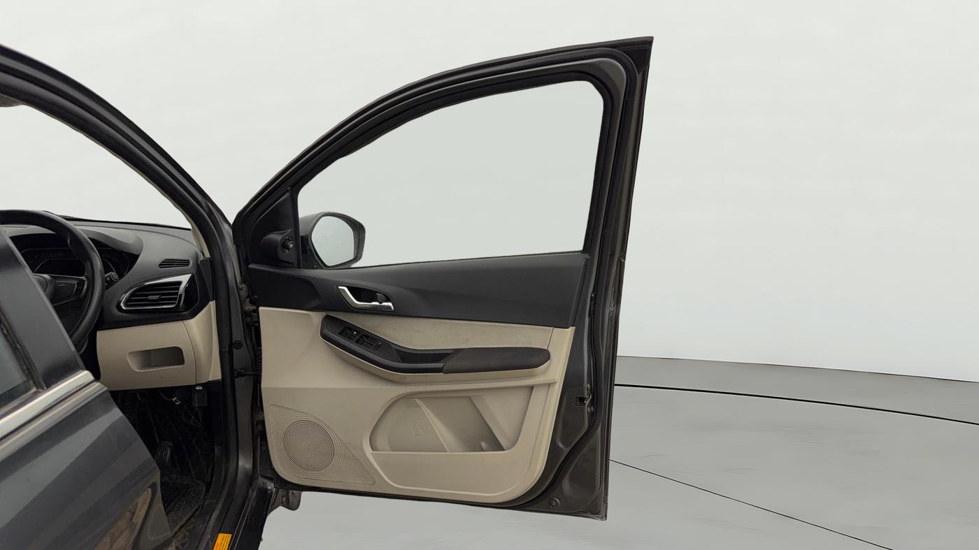 2024 Tata TIGOR XZA Plus iCNG , CNG, Automatic, 65,368 km, RHS Front Door