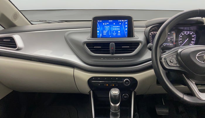 2023 Tata ALTROZ XZA + SUNROOF, Petrol, Automatic, 37,338 km, Air Conditioner