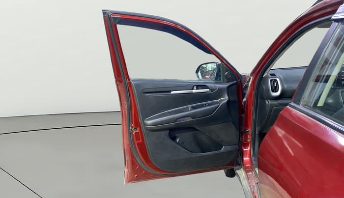 2020 KIA SONET HTK PLUS 1.2, Petrol, Manual, 1,36,014 km, LHS Front Door