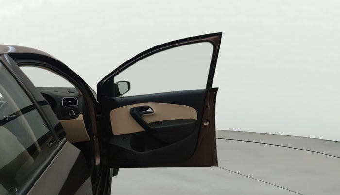 2019 Volkswagen Vento HIGHLINE PLUS 1.2 AT, Petrol, Automatic, 72,482 km, RHS Front Door