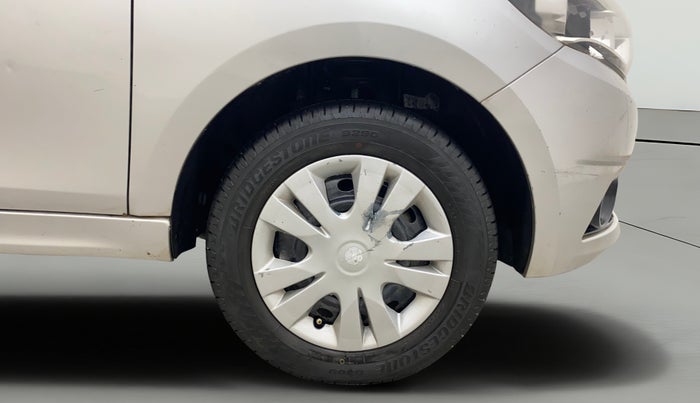 2017 Tata TIGOR XT PETROL, Petrol, Manual, 65,026 km, Right Front Wheel