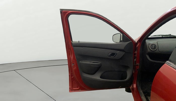 2017 Renault Kwid RXT 0.8, Petrol, Manual, 33,267 km, LHS Front Door