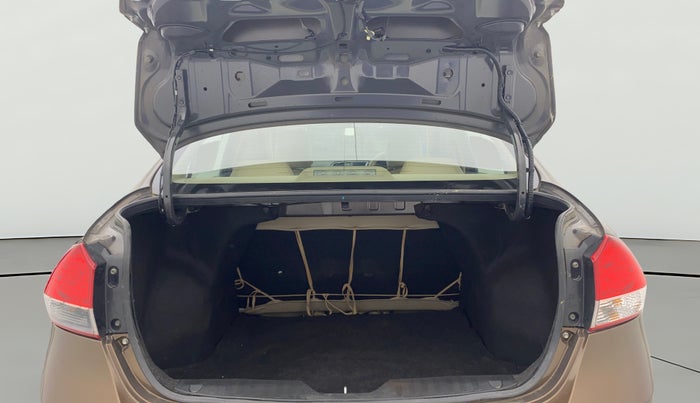 2016 Maruti Ciaz VXI+, Petrol, Manual, 35,074 km, Boot Open Zoomed View