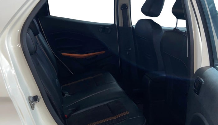 2021 Ford Ecosport TITANIUM 1.5L SPORTS(SUNROOF) DIESEL, Diesel, Manual, 1,00,150 km, Right Side Rear Door Cabin