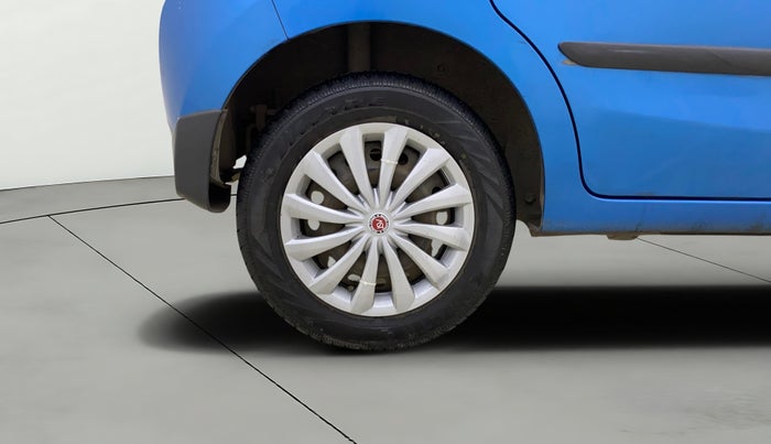 2017 Maruti Celerio VXI CNG, CNG, Manual, 23,981 km, Right Rear Wheel