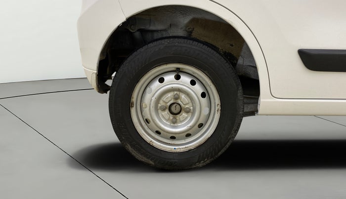 2013 Maruti Wagon R 1.0 LXI CNG, CNG, Manual, 63,165 km, Right Rear Wheel