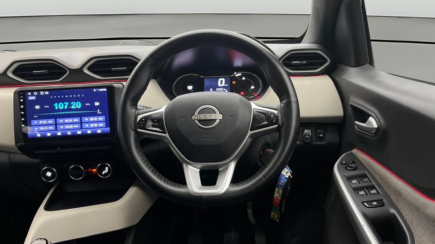 2024 Nissan MAGNITE XL, Petrol, Manual, 25,035 km, Steering Wheel Close Up