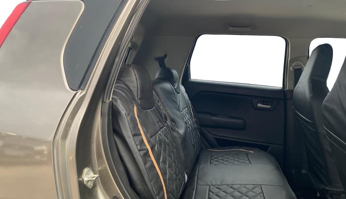 2023 Maruti New Wagon-R VXI 1.0, Petrol, Manual, 64,381 km, Right Side Rear Door Cabin