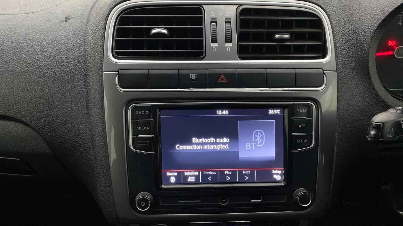 2020 Volkswagen Polo HIGHLINE PLUS 1.0, Petrol, Manual, 72,305 km, Air Conditioner