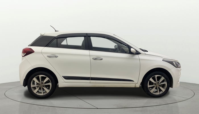 2016 Hyundai Elite i20 ASTA 1.2 (O), Petrol, Manual, 1,03,768 km, Right Side View