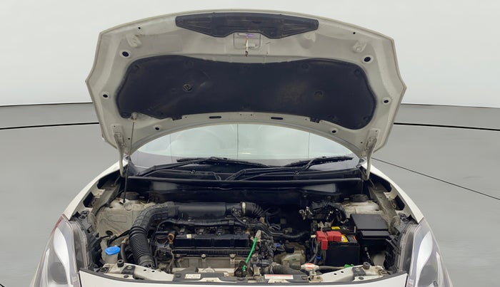 2023 Maruti Swift ZXI PLUS AMT DUAL TONE, Petrol, Automatic, 28,063 km, Open Bonet