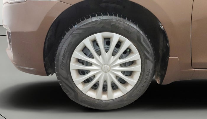2017 Maruti Ciaz DELTA 1.4 MT PETROL, Petrol, Manual, 70,728 km, Left Front Wheel