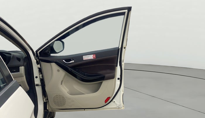 2021 Tata NEXON XZA PLUS (O) DIESEL, Diesel, Automatic, 48,463 km, RHS Front Door